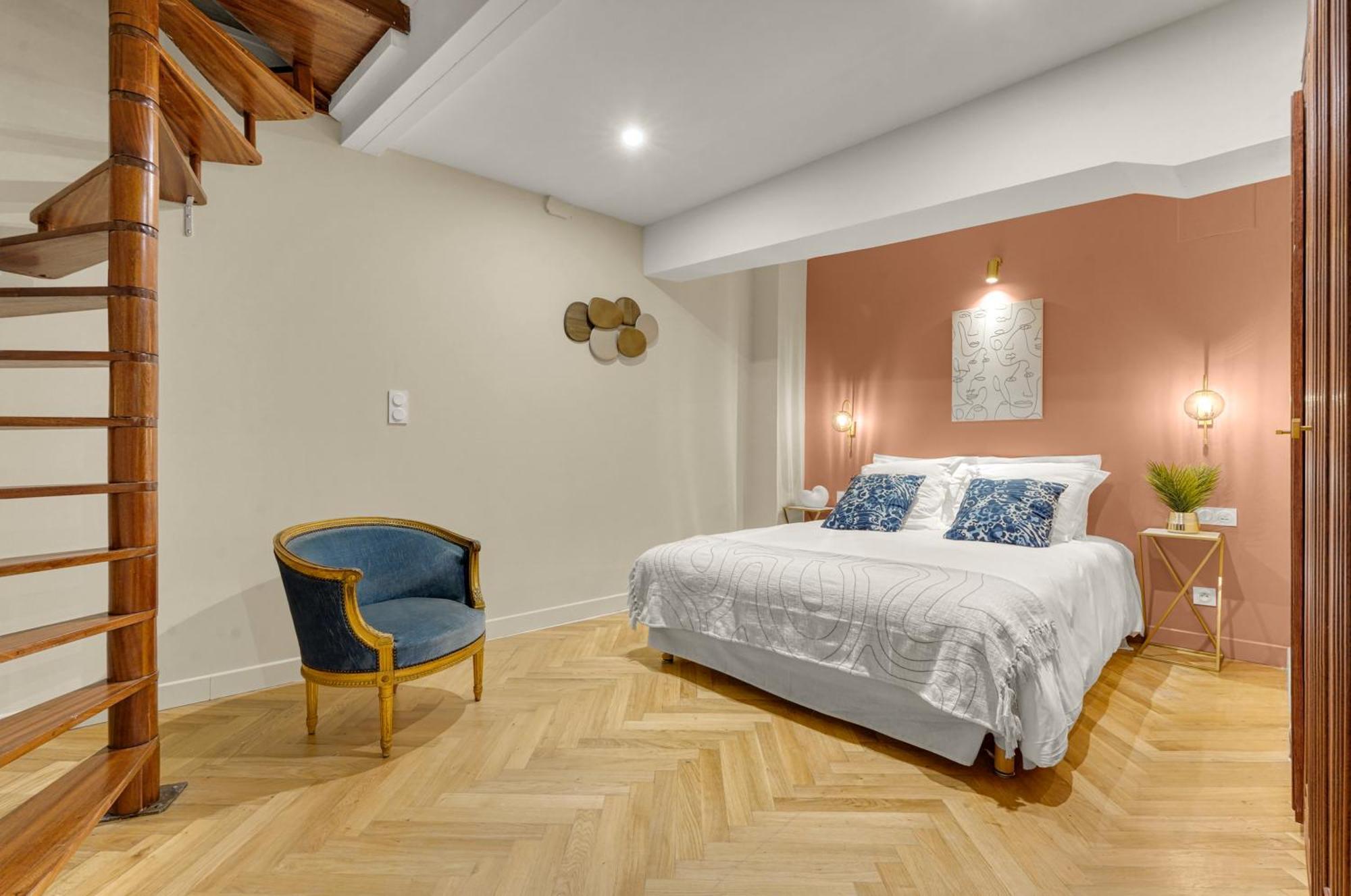 Les Relais Du Capitole - D'hotes Apartment *