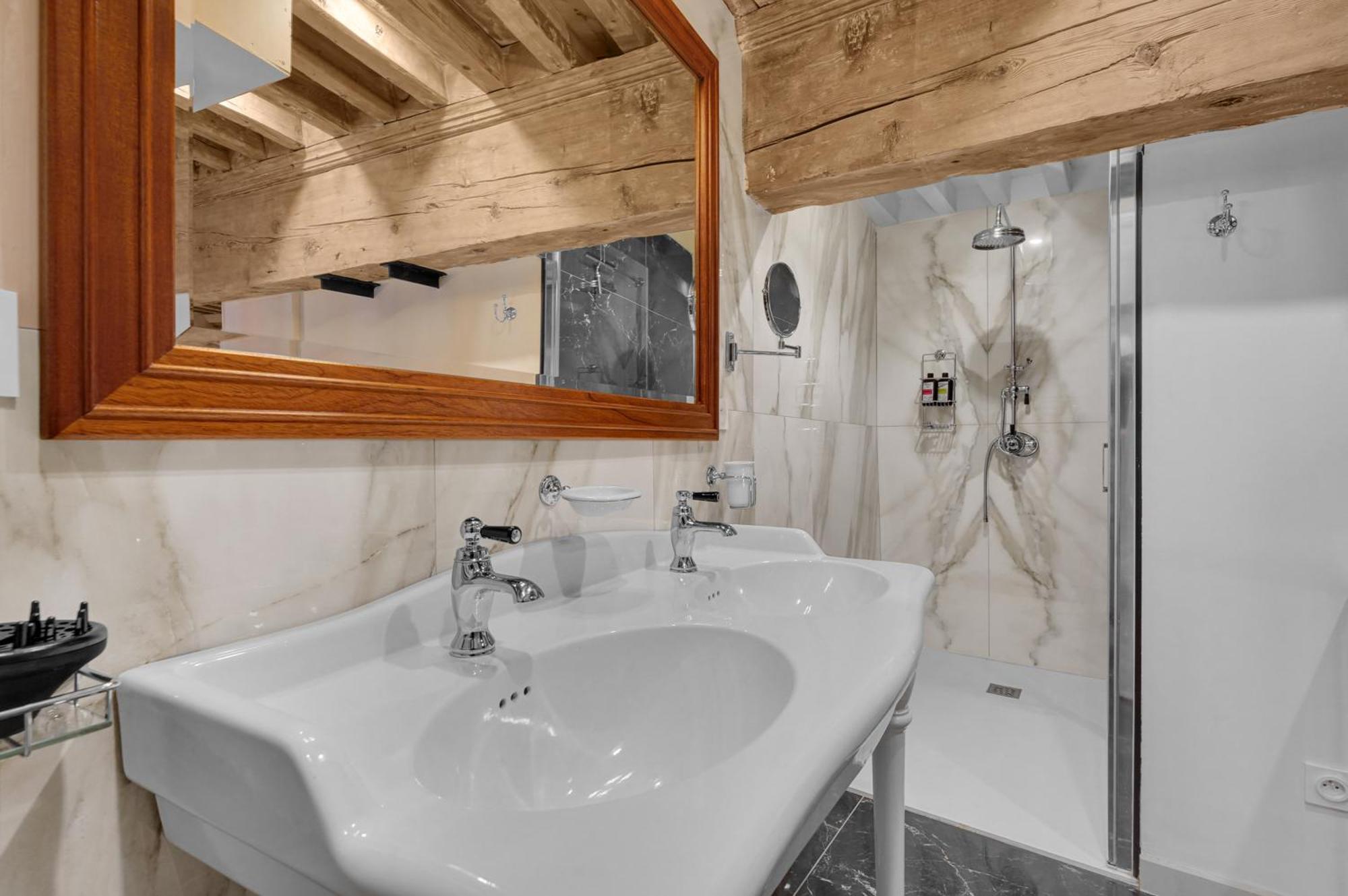 Les Relais Du Capitole - D'hotes Apartment *